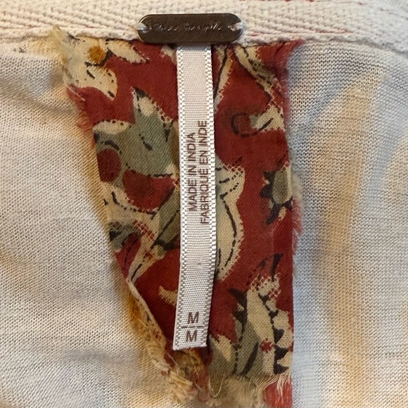 Free People Boho Hippie Cream Black Patterned Blouse Top - Picture 5 of 8